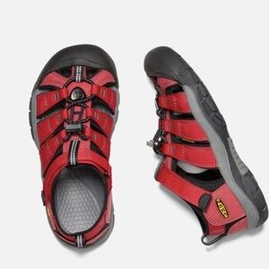 Keen Sandals-Newport H2 Size 12 Little Kids